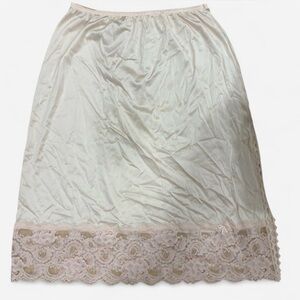 Vintage ballerina pink lace midi skirt